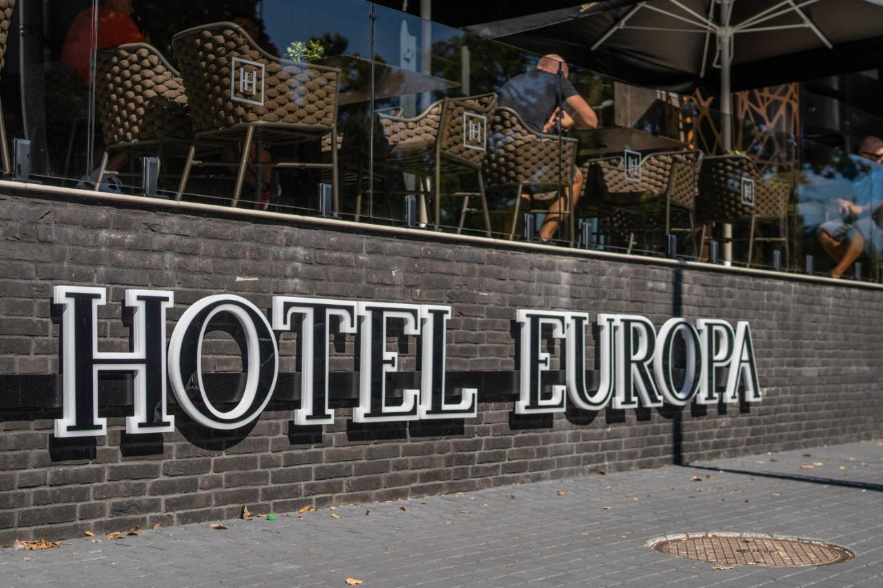 Hotel Europa Komárno Esterno foto